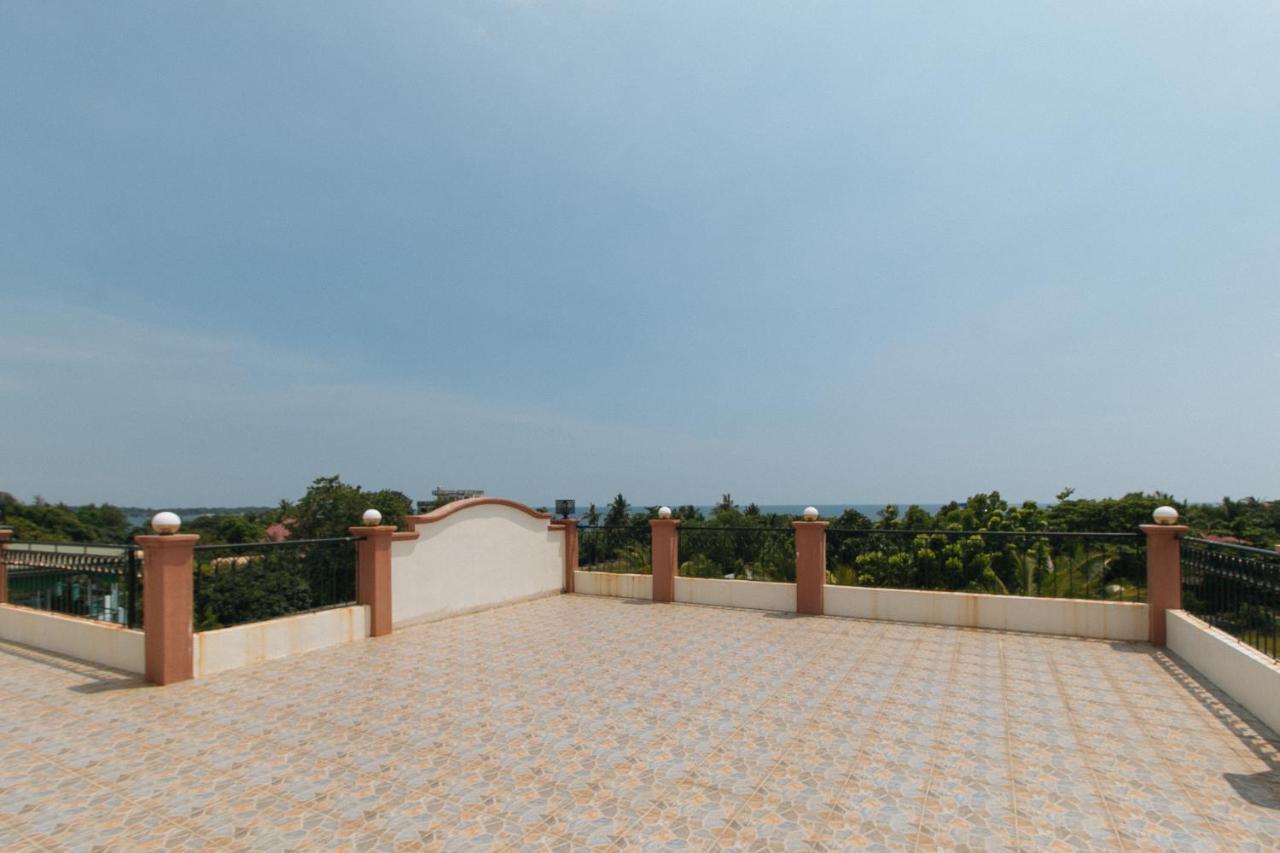 En Gedi Beach Resort By Reddoorz Iba Ngoại thất bức ảnh