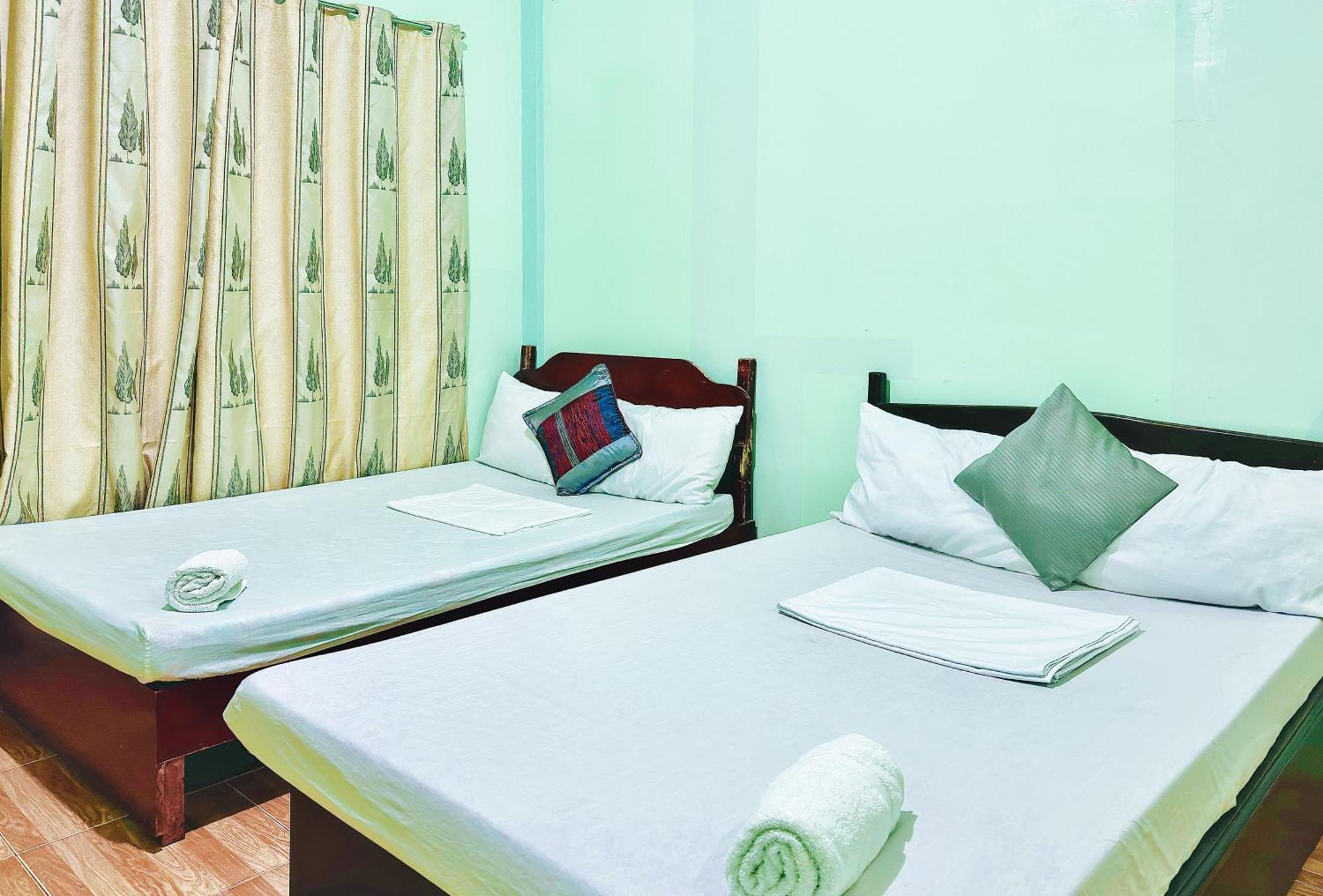 En Gedi Beach Resort By Reddoorz Iba Ngoại thất bức ảnh